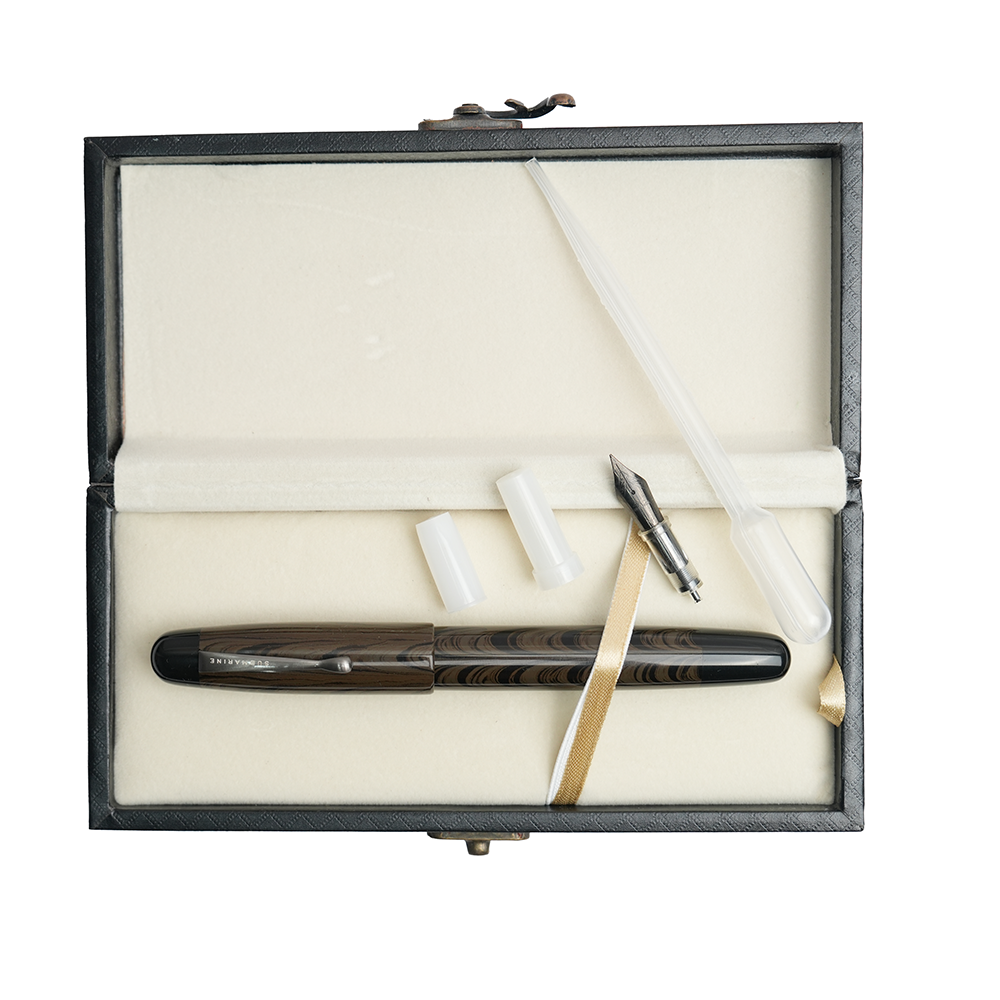 Ebonite King of Pen